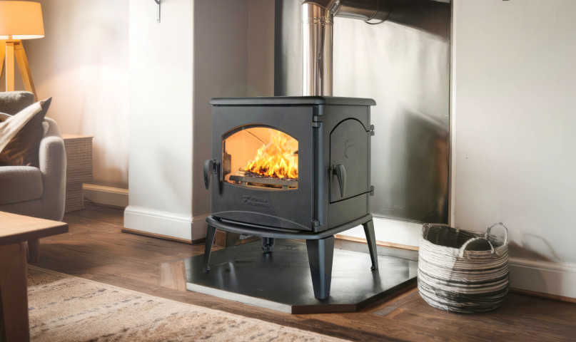 Poêle à bois Fonte Flamme VULCA 64 - Sparte Toulouse