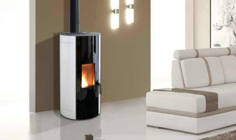 Poêle à granulés Fonte Flamme Nano 9 Black - Sparte Toulouse