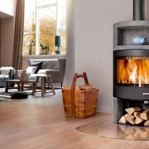 Poêle bois Skantherm Ator Plus Panorama — Cheminées Sparte Toulouse